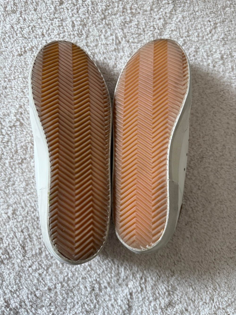 White Low-Top Leather Sneakers with Tan Heel - Picture 3 of 5